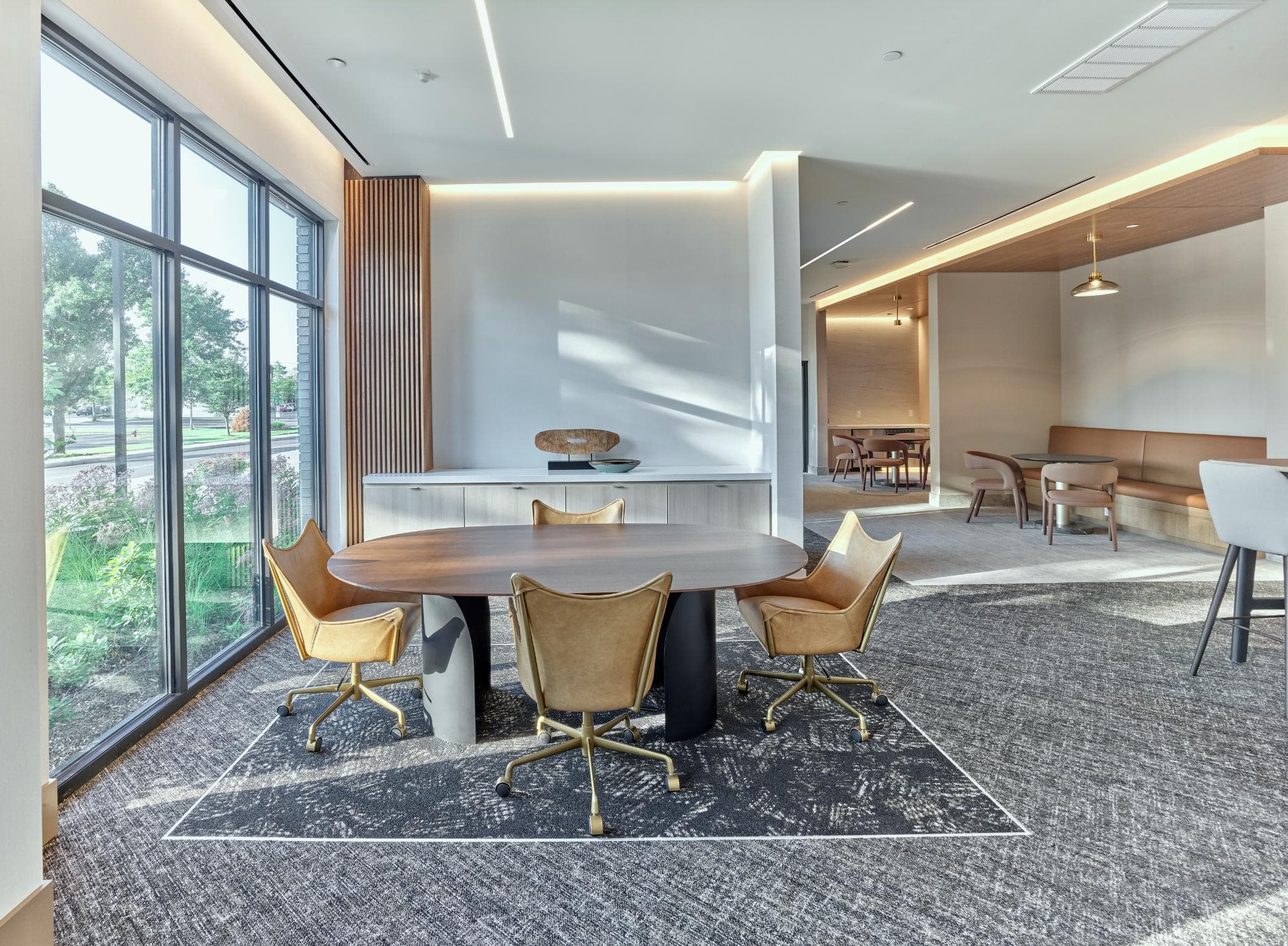 Private resident business center